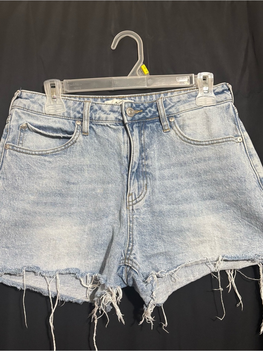 Cleo & Wolf size 30 High-Rise Light Blue Distressed Frayed Denim Cut-off Shorts